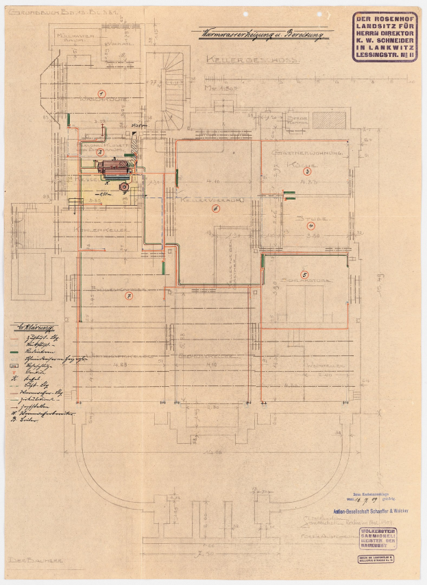 Schwarz-weißer Architekturplan des Rosenhof Hospitals in Hamburg, Deutschland, mit detaillierten Grundrissen mit beschrifteten Räumen, Fluren und umfangreicher Verdrahtung.