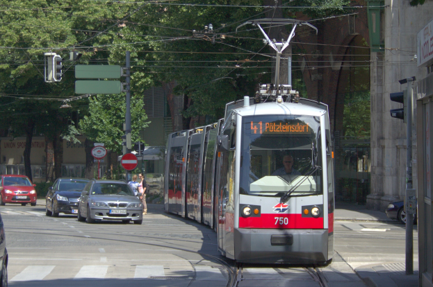 Tram, Sicherheit, Digitalisierung im Fokus