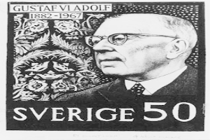 Ein Schwarzweiß-Portr├Ąt von Gustav Vi Adolf, einem schwedischen Philosophen und Nobelpreistr├Ąger, der einen Anzug und eine Krawatte tr├Ągt, mit Gedenkdesign und -text, wahrscheinlich zum Anlass seines 50. Geburtstags.